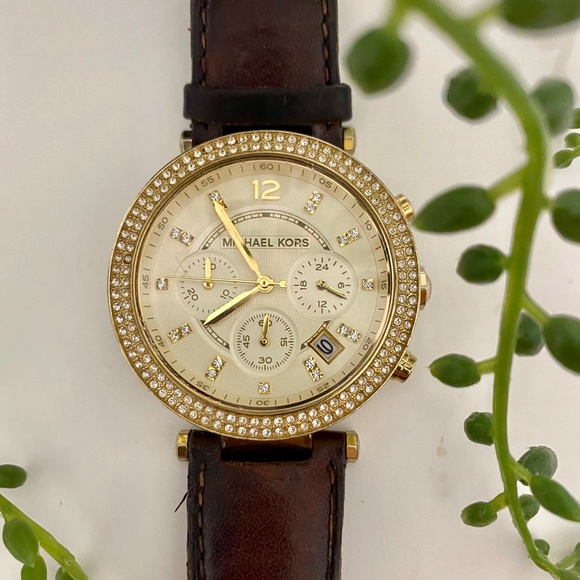 Michael Kors Leather Watch with Gold Center - Picture 1 of 4
